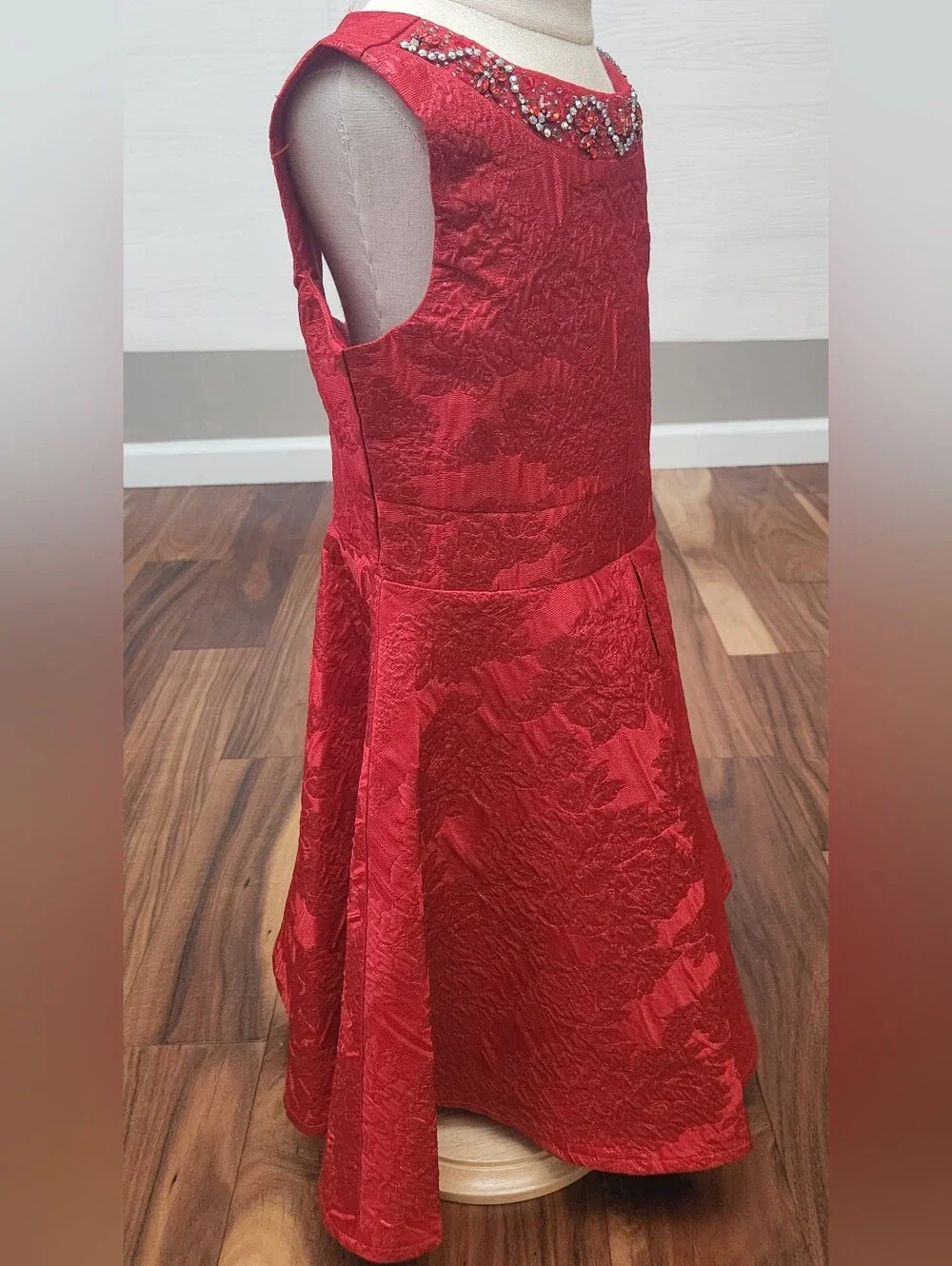 Rare Editions Girls Red Metallic Holiday Party Dress Jeweled Collar Bow Size 7